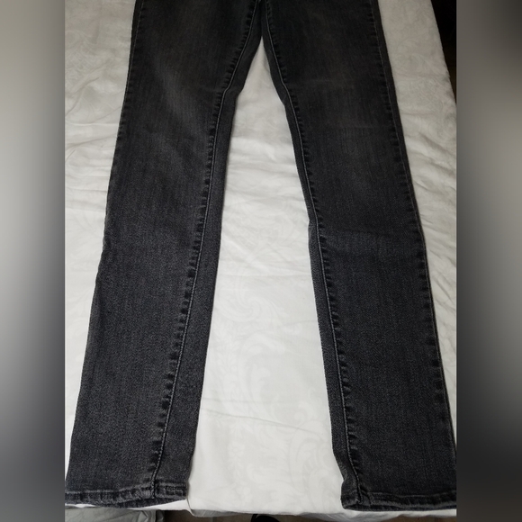 3 EUC Levi's skinny jeans size 30 - Picture 10 of 16
